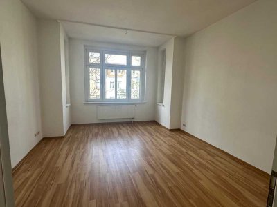 3-Raum-Wohnung mit Balkon an der Kurallee