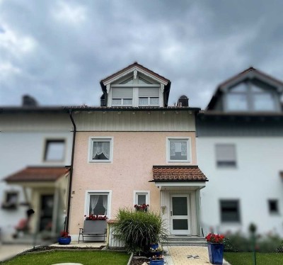 Wunderschönes, sehr gepflegtes Reihenmittelhaus in ruhiger Ortsrandlage