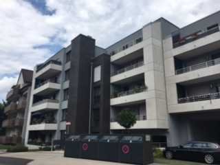 Sehr schöne, helle, geräumige und gepflegte 1-Zimmer-Wohnung mit Balkon in Wahn, Köln