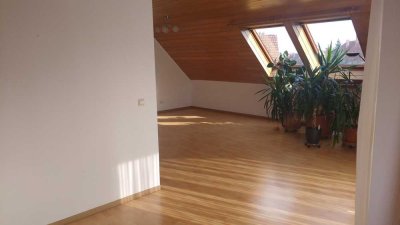 Ruhige, sonnige 3,5-Zimmerwohnung mit Balkon in Ergenzingen