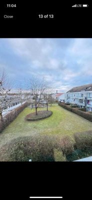 Stilvolle 3-Zimmer-Wohnung mit Balkon und Einbauküche in Gersthofen