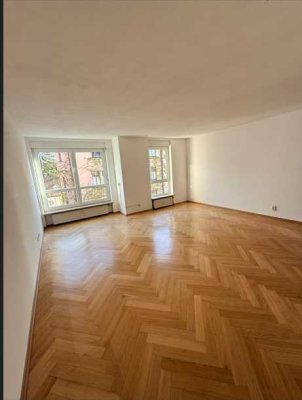 Zuhause mit zwei Zimmern in zentraler Lage von Bamberg