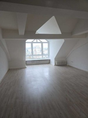 Moderne Maisonette-Wohnung in der Innenstadt
