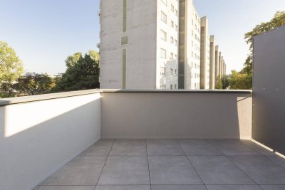 EHK 100 | 2 Zi Dachgeschosswohnung mit Balkon