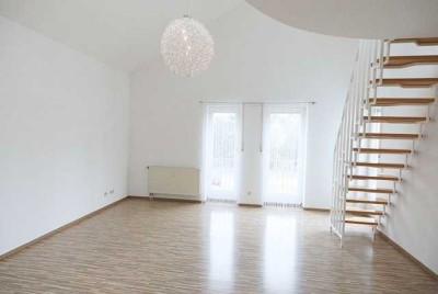 Charmante Maisonette-Wohnung in Dörfles-Esbach