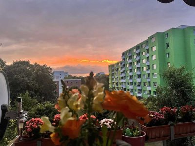 Helle 2-Zimmer Wohnung mit Balkon im 3. OG in Braunschweig Weststadt