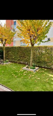 Moderne 4,5-Zimmer Terrassenwohnung mit Balkon in Böblingen