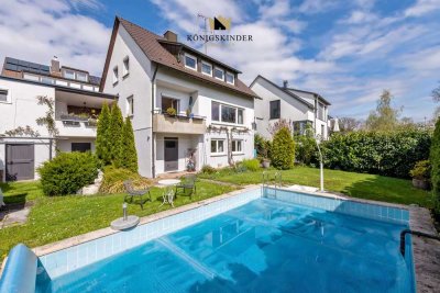 Schon diesen Sommer am eigenen Pool genießen, mit Blick auf das eigene freistehende Einfamilienhaus!