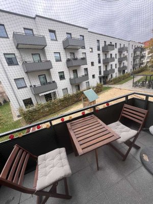 Nachmieter für 2- Zimmer Wohnung mit Balkon und Einbauküche in Johannisthal gesucht
