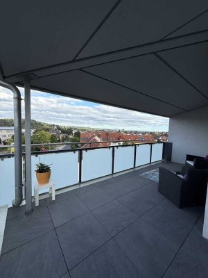Moderne Penthouse-Wohnung, barrierefrei, mit toller Aussicht und EBK
