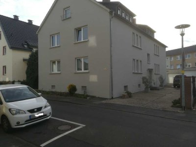 Attika-Wohnung mit 2 Zimmern in Rheinbach