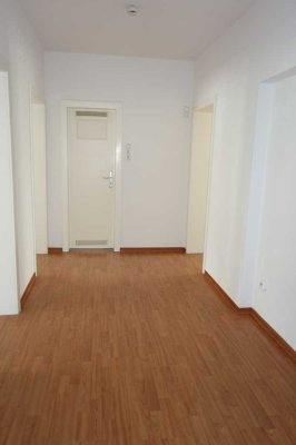 Renovierte 2-Zimmer-Wohnung in der Wuppertaler-Südstadt! Nahe Innenstadt und Uni! WG geeignet