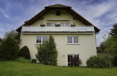 Helle ruhige 4-Zimmer DG-Wohnung in Hausen bei Würzburg