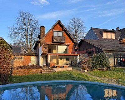 Freistehendes Einfamilienhaus in Mülheim Raadt - mit großem Garten und Pool