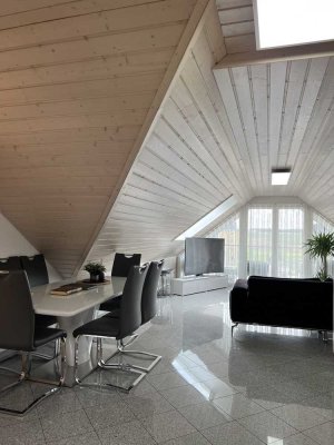 Neuwertige 3-Zimmer-Wohnung mit Balkon und Einbauküche in Sachsenheim