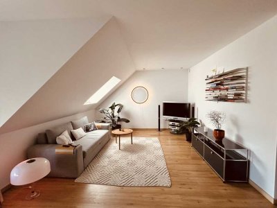 moderne Dachgeschosswohnung in Rheinnähe