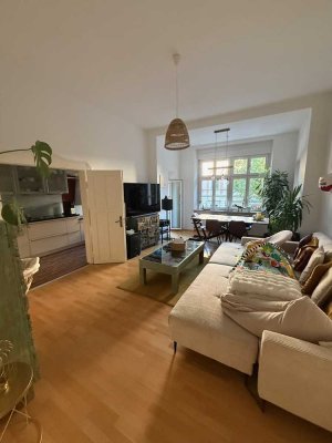 Wunderschöne, 84 m² inkl. Einbauküche, 3 Zimmer, nähe HBF / Kö / Innenstadt (jew. 300m)