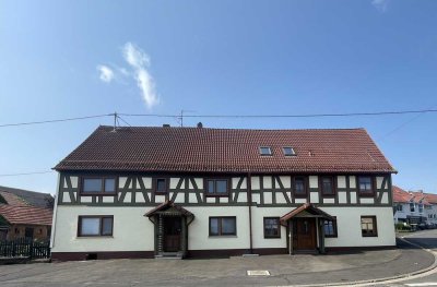 Modernisiertes Anwesen mit zwei separaten Wohnhäusern, Werkstatt, Carport und Garten!