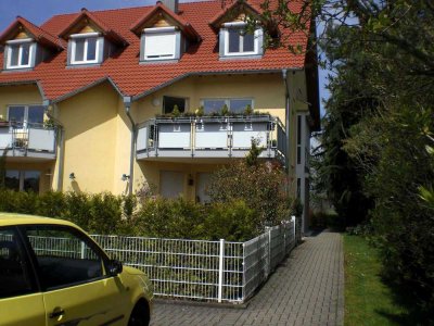 2 Zimmer Bad Einbauküche im Souterrain