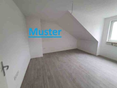 Schicke und renovierte Dachgeschoss-Wohnung in Elsen