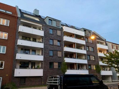 Wohnen in Bremen-Findorff: Exclusive 3,5 Zimmer-Galeriewohnung