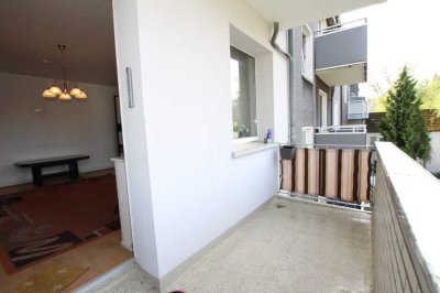 Gut aufgeteilte Wohnung mit Balkon