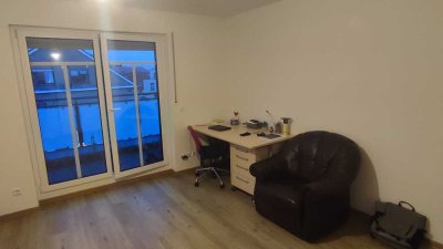 Möbeliertes 2er WG Zimmer Studihaus Lingen *Minuten von Campus Lingen Hochschule Osnabrück entfernt*