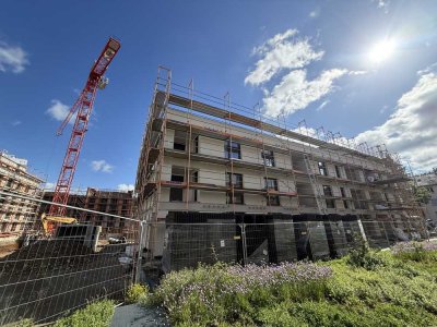 Exklusive 5-Zimmer-Wohnung in oberster Etage mit Dachterrasse und Loggia