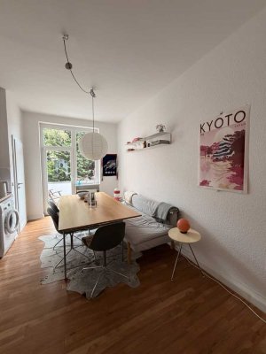 59 qm, 2 Zimmer inkl. Einbauküche, Wohnküche, Balkon, WG-ge
