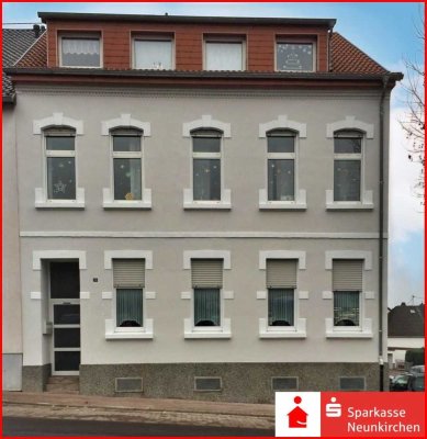 Sehr gepflegtes Mehrfamilienhaus