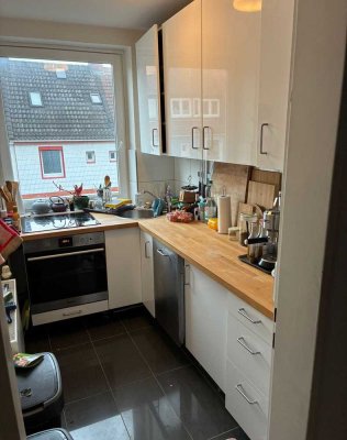 Helle 3 Zimmer Wohnung mit Balkon in Neustadt