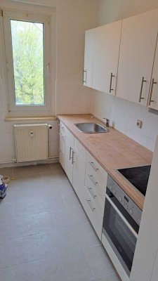 Schöne Zwei-Zimmerwohnung - modernisiert 2025 / mit Einbauküche