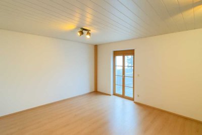 Helle 1,5-Zimmer Wohnung mit Balkon in Altrip