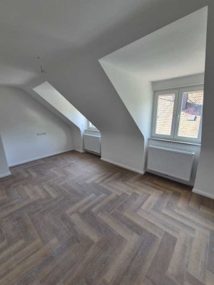 SALONWALD - SANIERT - FREI - KEINE PROVISION!