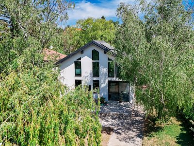 Design. Voll-möbliert. Exklusiv. - Einfamilienhaus zur Vermietung bis zu 12 Monate