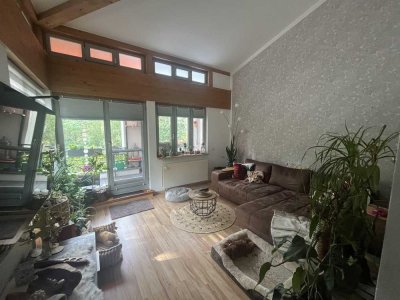 Wohnen mit Waldblick: 3-Zi-Wohnung mit Galerie & Sonnenbalkon - fast 4 Zi | Bernau-Waldsiedlung