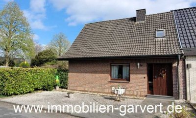 Mit Charme! Zweifamilienhaus mit Garten, Balkon, Garage, Carport. Ruhig und zentrumsnah in Vreden