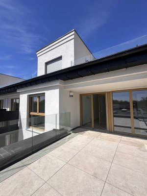 NEUBAU - Helle 4-Zimmer-Wohnung mit EBK und großer Sonnen-Terrasse