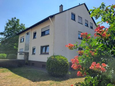 Gepflegte, helle 3 Zimmer Wohnung in Ettlingenweier