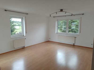 Schöne helle 2-Zimmer Wohnung mit Balkon in Wellendingen