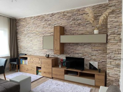 bezugsfreie 37 qm 1-Zimmerwohnung mit Küche Balkon vollmöbliert