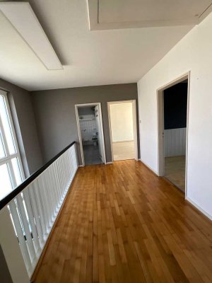 helles, gemütliches Reiheneinfamilienhaus mit Stil in sehr guter Lage in Kassel