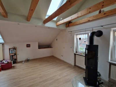 Attraktive 5-Zimmer-Wohnung mit sehr großer Terrasse und EBK in Uffenheim