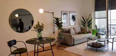 Hochwertiges vollmöbliertes Einzimmerappartement mit großem Balkon