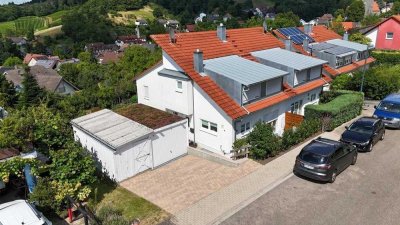 Ruhige Kapitalanlage: DHH mit Garten und Rheinebene-Blick