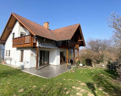 Landhaus mit schönem Grundstück