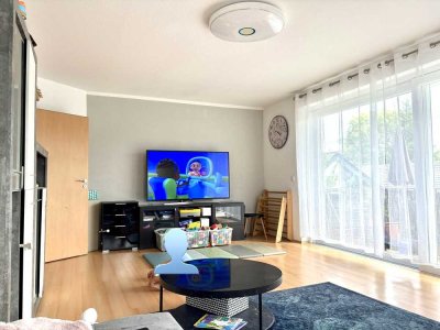 Schöne Tageslichtbeschenkte 3-Raum-Wohnung mit Balkon in Köln Porz