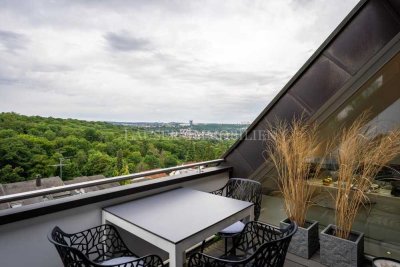 Luxuriöse Drei-Zimmer-Wohnung mit Balkon in S-Sonnenberg