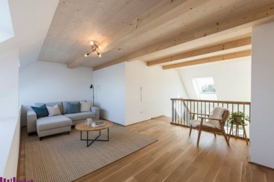 Moderne 3-Zimmer-DG-Wohnung mit Balkon, Fußbodenheizung &amp; Galerie in Unterlaa!