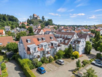 Wohnen wie im 7. Himmel - Maisonettewohnung mit  Berg- und Burgblick